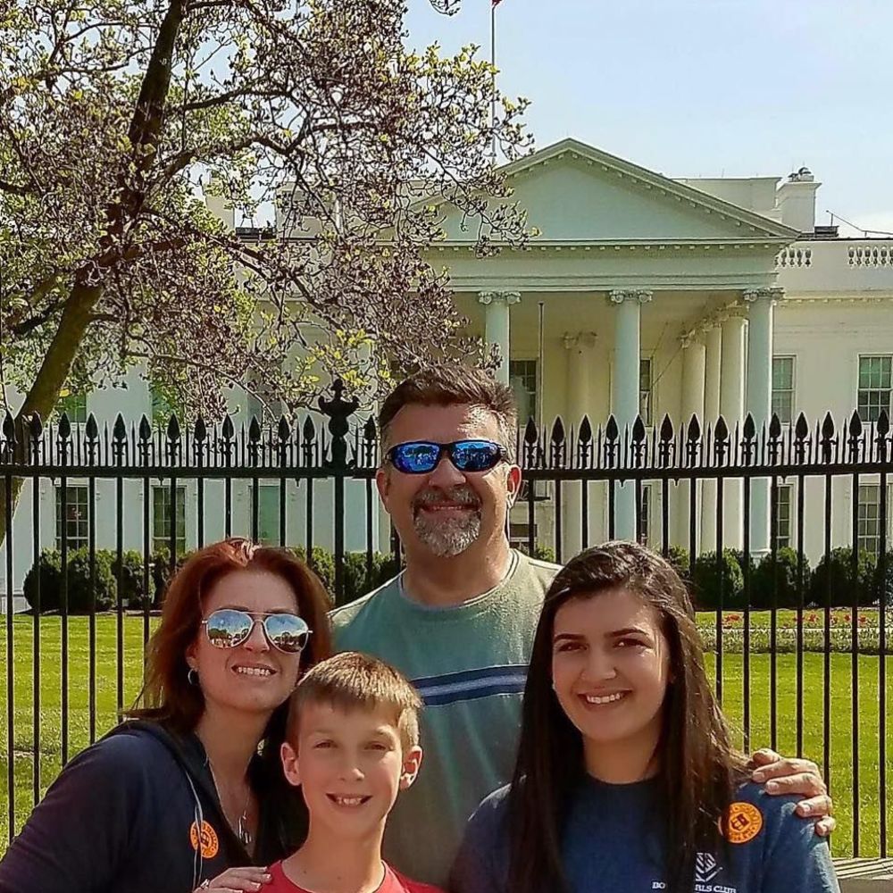 Meet your Posher, Loretta